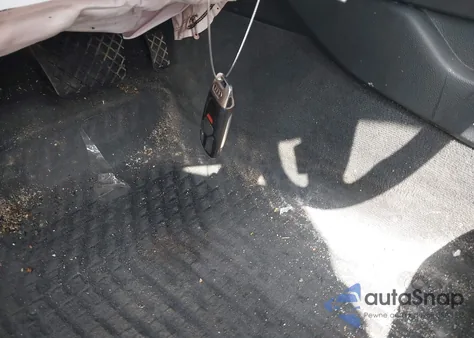 2017 Audi A4 2.0T Premium из США, поврежденный, VIN WAUENAF4XHN018234